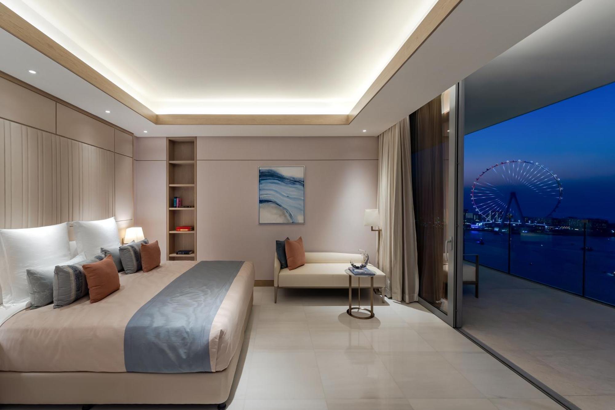 Five Luxe Otel Dubai Dış mekan fotoğraf A bedroom in the hotel