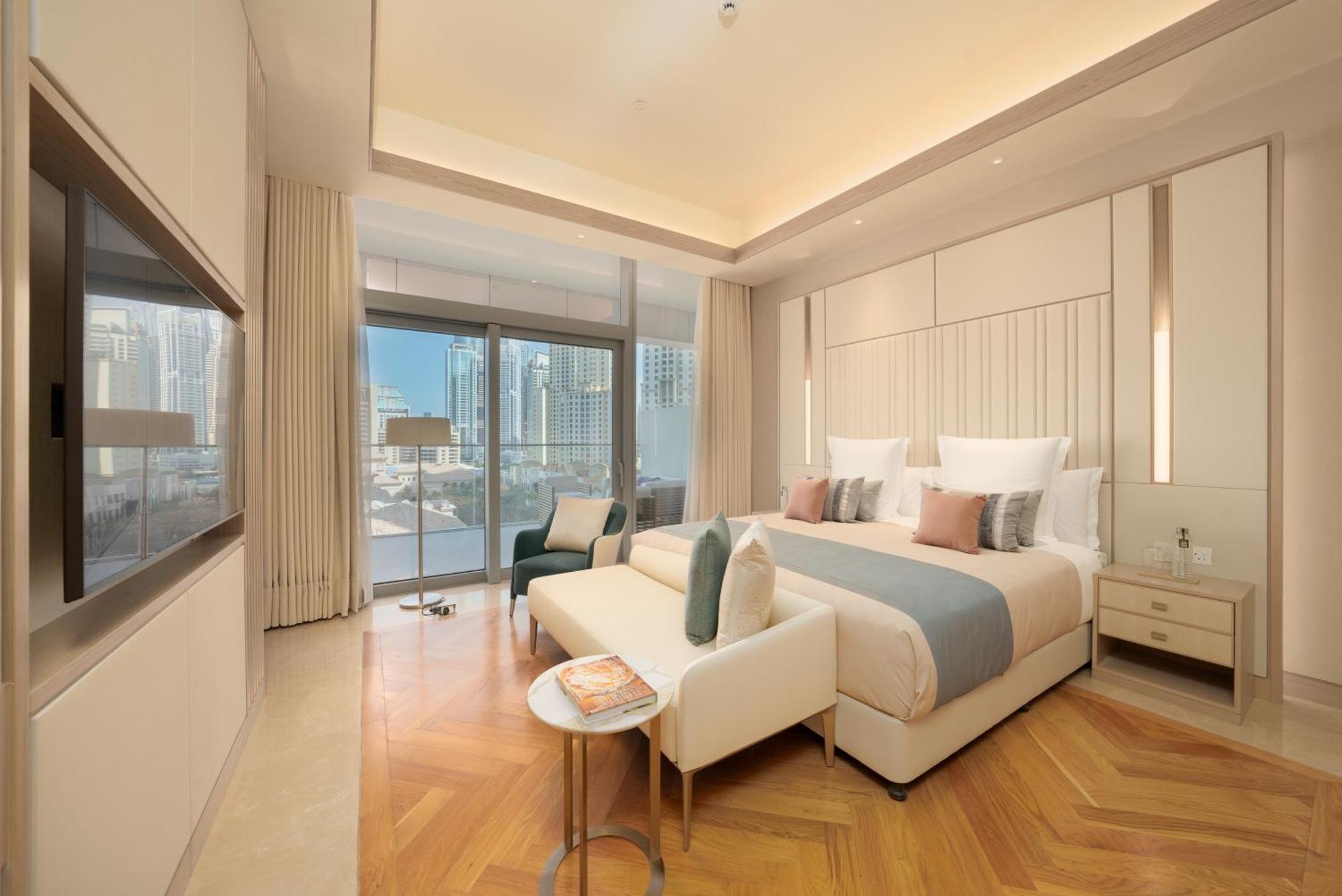Five Luxe Otel Dubai Dış mekan fotoğraf Deluxe Suite